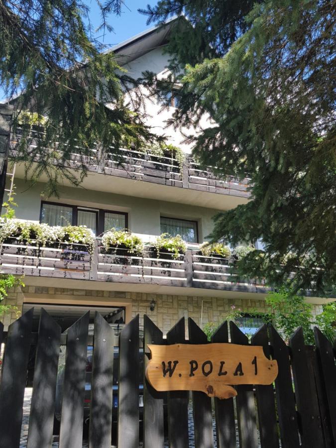 Pokoje Goscinne U Gochy Ustrzyki Dolne Exterior foto